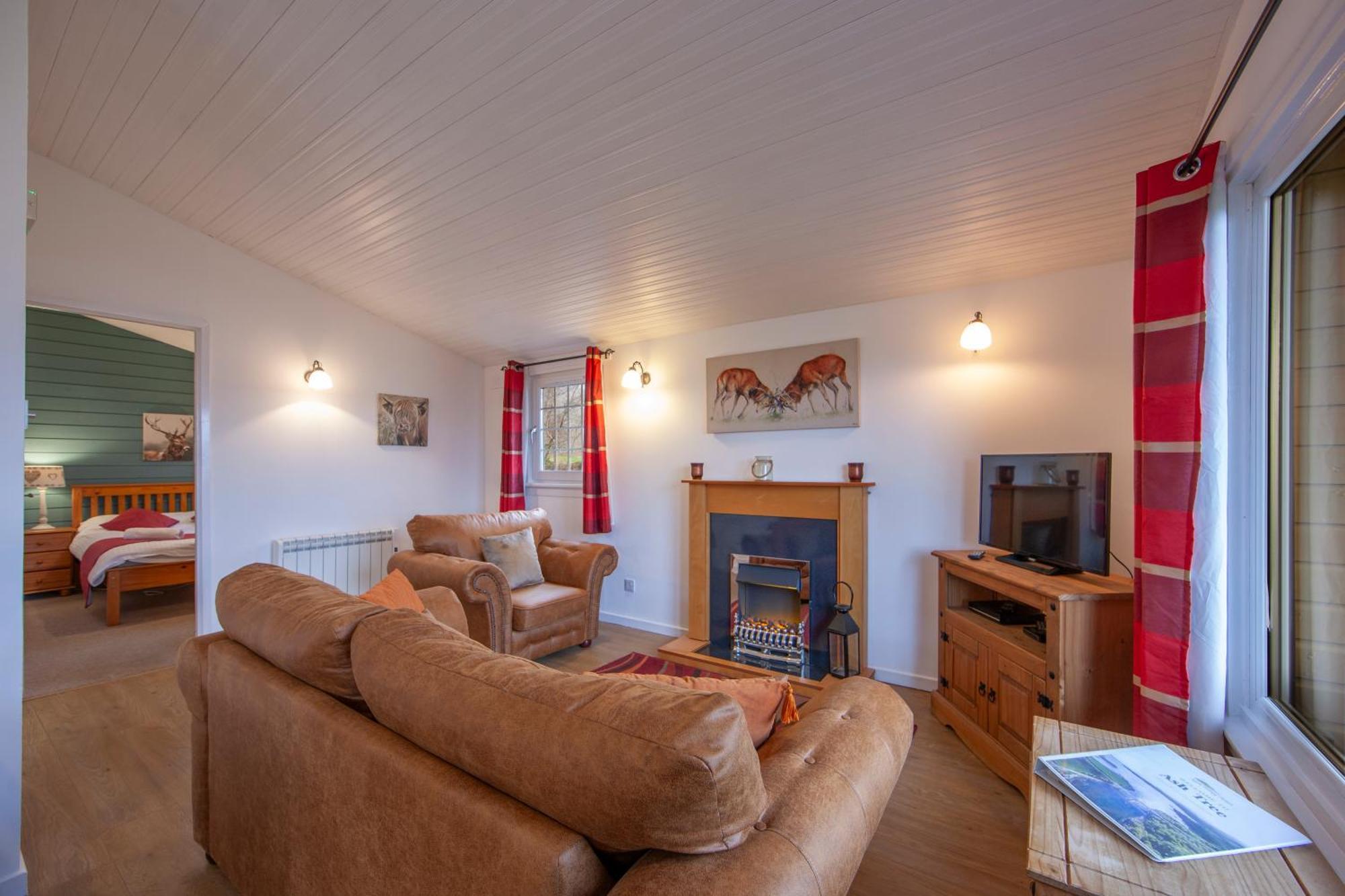 Appin Holiday Homes -Caravans, Lodges, Shepherds Hut And Train Carriage Stays Exterior photo