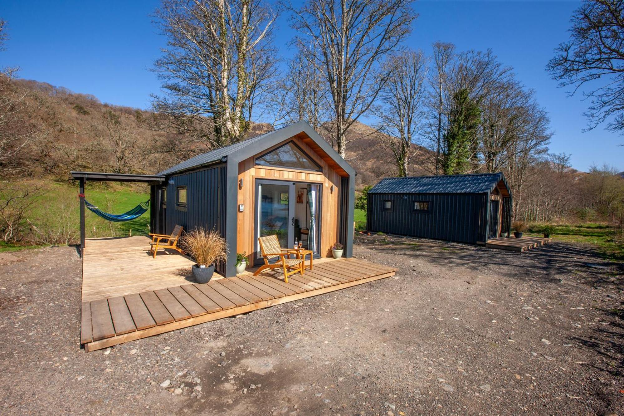 Appin Holiday Homes -Caravans, Lodges, Shepherds Hut And Train Carriage Stays Exterior photo